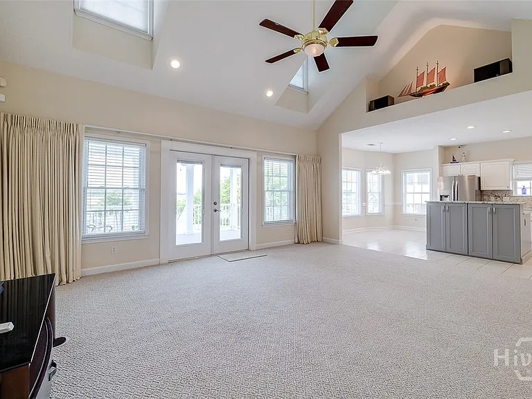 886 Waterford Landing Rd — Photo 8