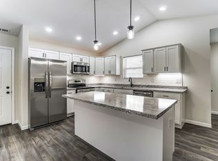 1432 W Elm St, Lima, OH 45805