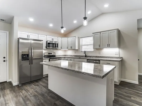 1432 W Elm St, Lima, OH 45805