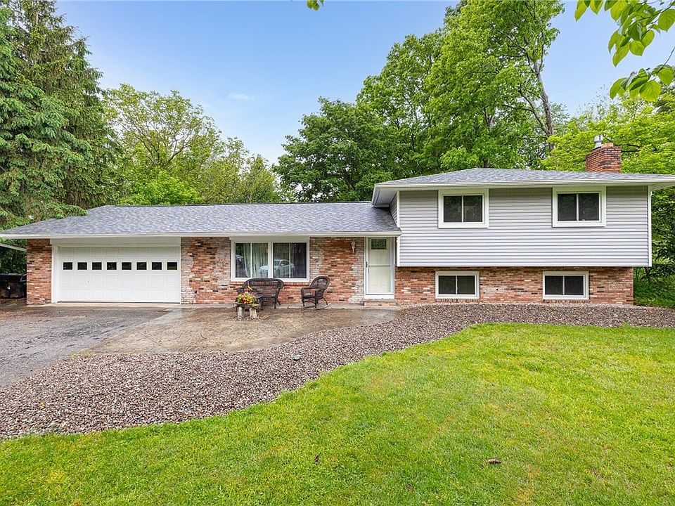 1st image of 636 Ironwood Cir
