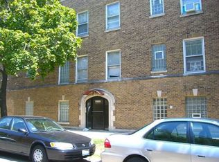 2155 N Spaulding Ave APT 03, Chicago, IL 60647