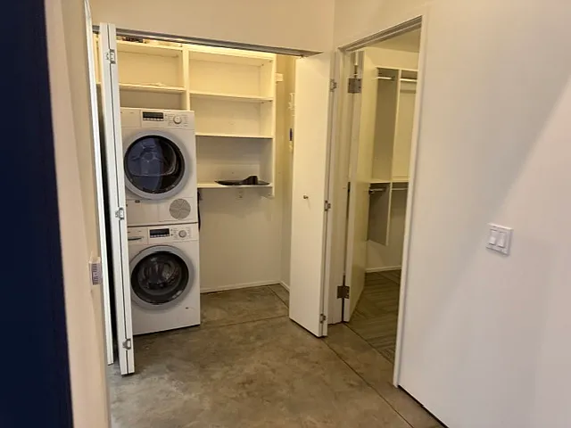 115 W 4th St #3 — Photo 14