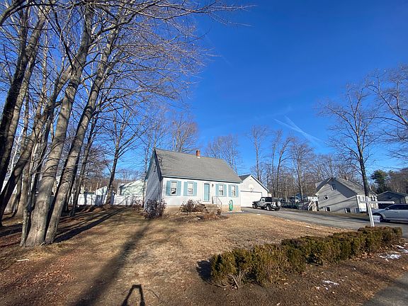 4th image of 38 Brunell Avenue