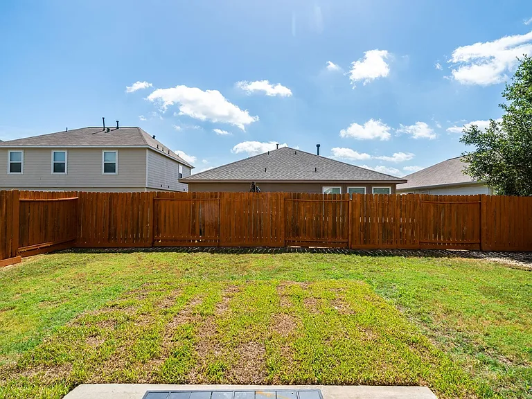16823 Blackberry Lily Ln — Photo 11