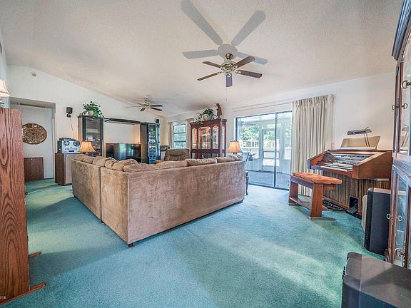 4th image of 1539 Elmhurst Cir SE