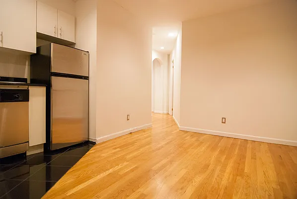 Rented by WAM Partners - William Moses Co. | media 27