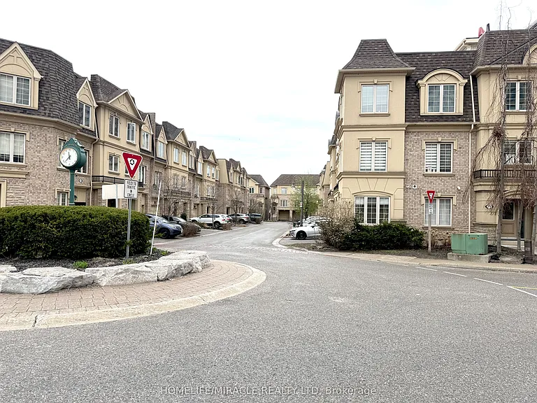 1250 Saint Martins Dr #71 — Photo 3