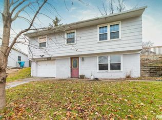 4320 N Pine St, Davenport, IA 52806
