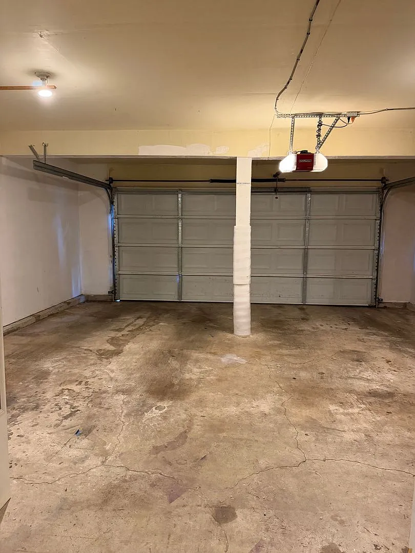 Primes location in Millcreek 3/2 Townhome — Photo 2