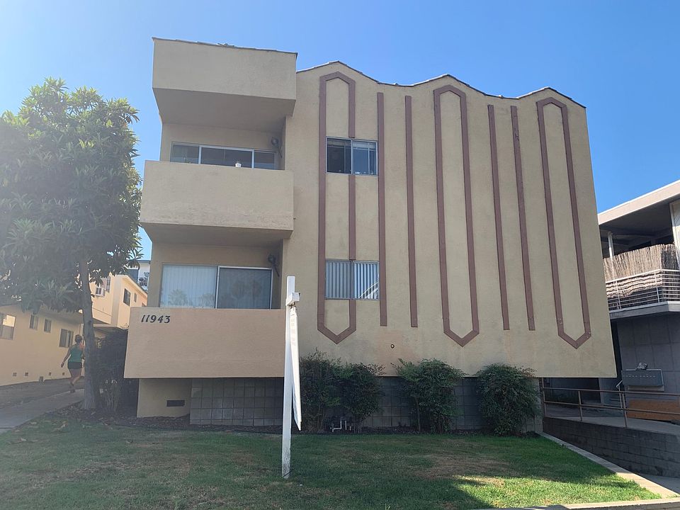 1st image of 11943 Kiowa Ave APT 7