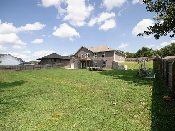 2345 S Mesa Drive, Bolivar, MO 65613
