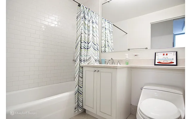 Rented by Douglas Elliman | media 15