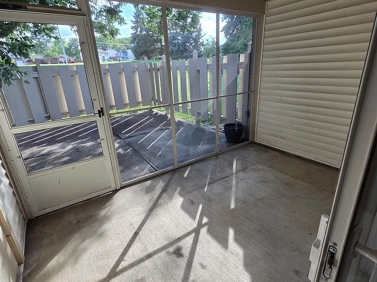 2405 Tarpon Bay Dr — Photo 8