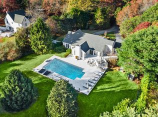 56 Lower 7 Ponds Rd, Water Mill, NY 11976