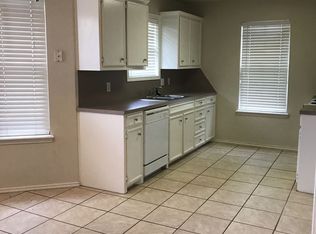 2103 96th St, Lubbock, TX 79423