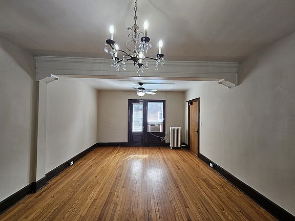 2nd image of 2510 Harney St #17