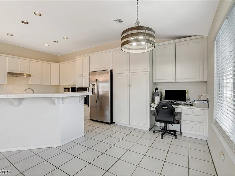 1371 Aultman Ct — Photo 9