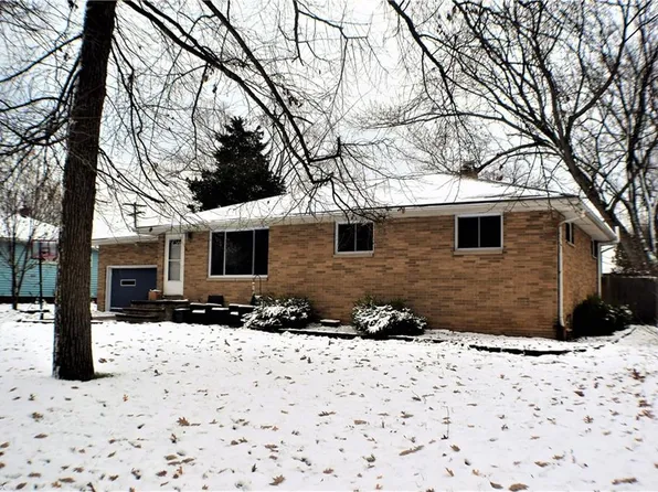 8945 Big Creek Pkwy, Strongsville, OH 44136