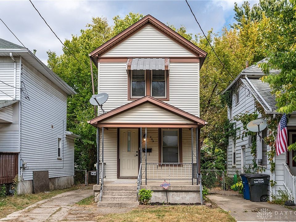 1st image of 209 Heaton Ave