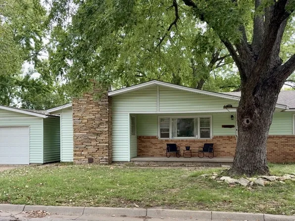 1350 N Taylor St, El Dorado, KS 67042