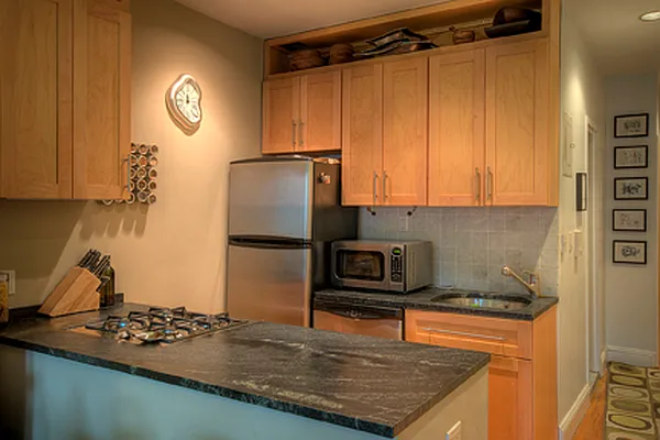 Sold by Aguayo & Huebener Brooklyn | media 10