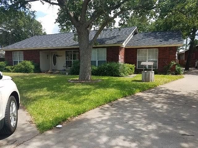 1st image of 1807 Sandpiper Dr