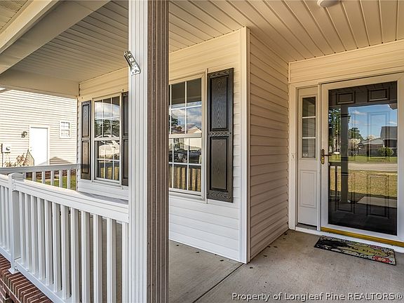 2nd image of 625 Creedmoore Cir