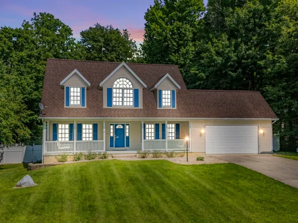 5300 N Bobwhite Dr, Warsaw, IN 46582