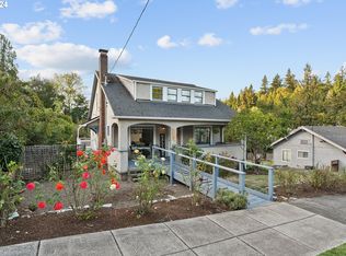 1407 Jackson St, Oregon City, OR