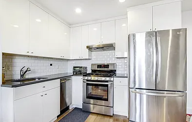 Rented by Century 21 Premier 