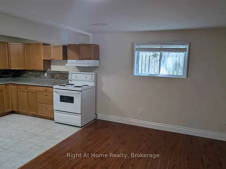 40 Prospect St #B — Photo 4