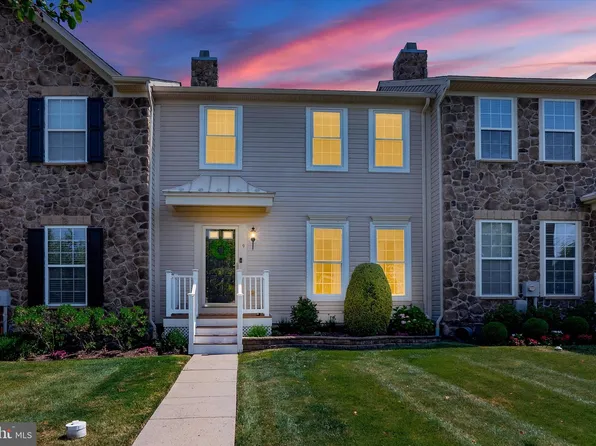 9 Braden Ct, Perkasie, PA 18944