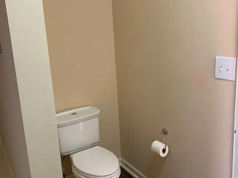 9634 Williamsburg Dr — Photo 14