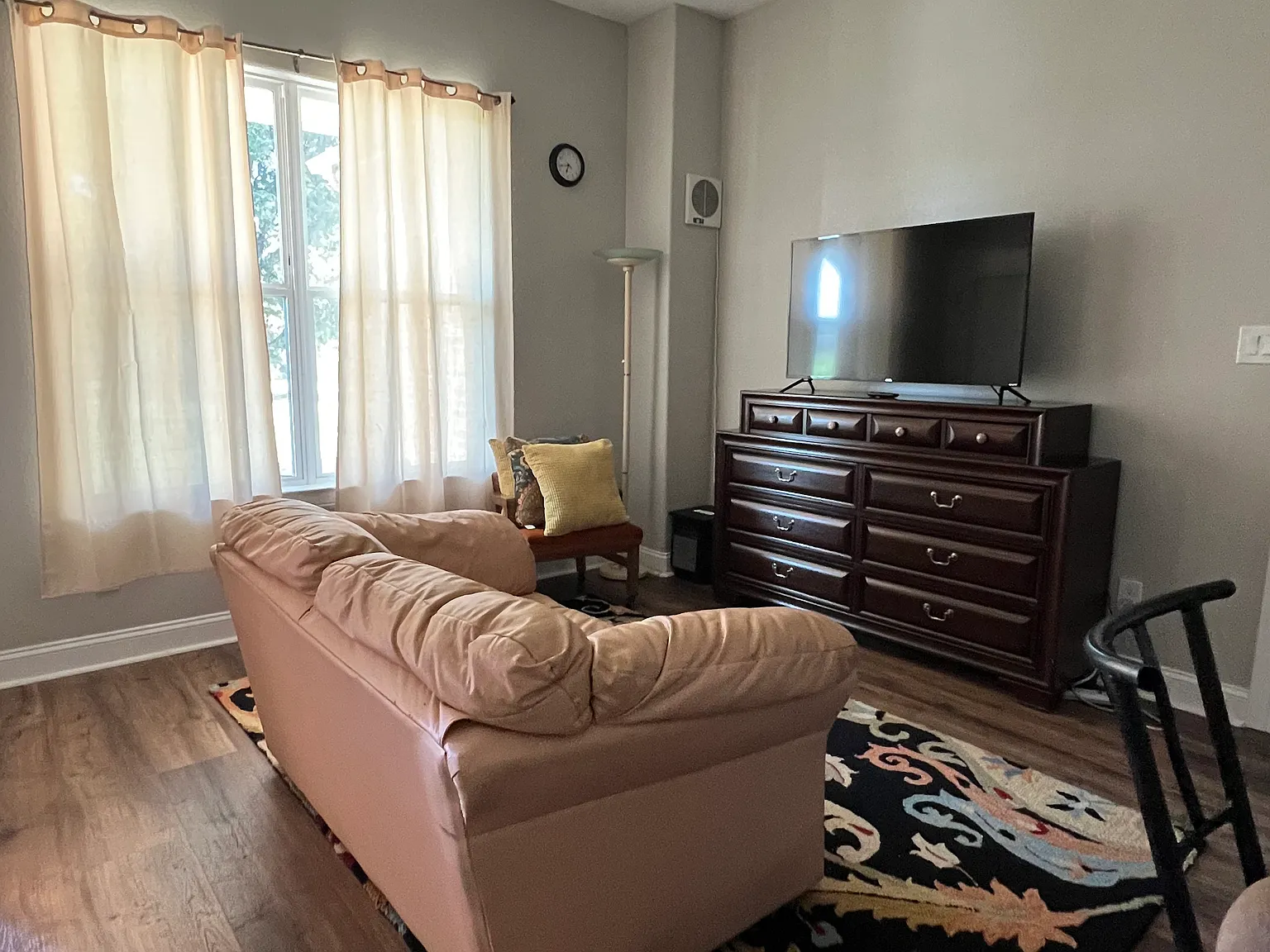 1 bed, 488 sqft, $1,300 — Photo 1