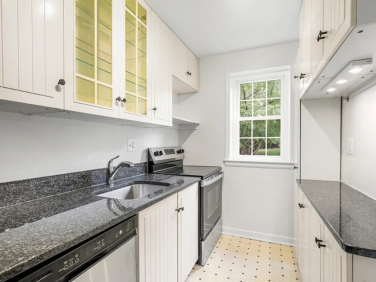 2202 Colston Dr #102 — Photo 12