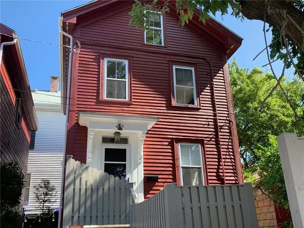 81 Sheldon St #R, Providence, RI 02906
