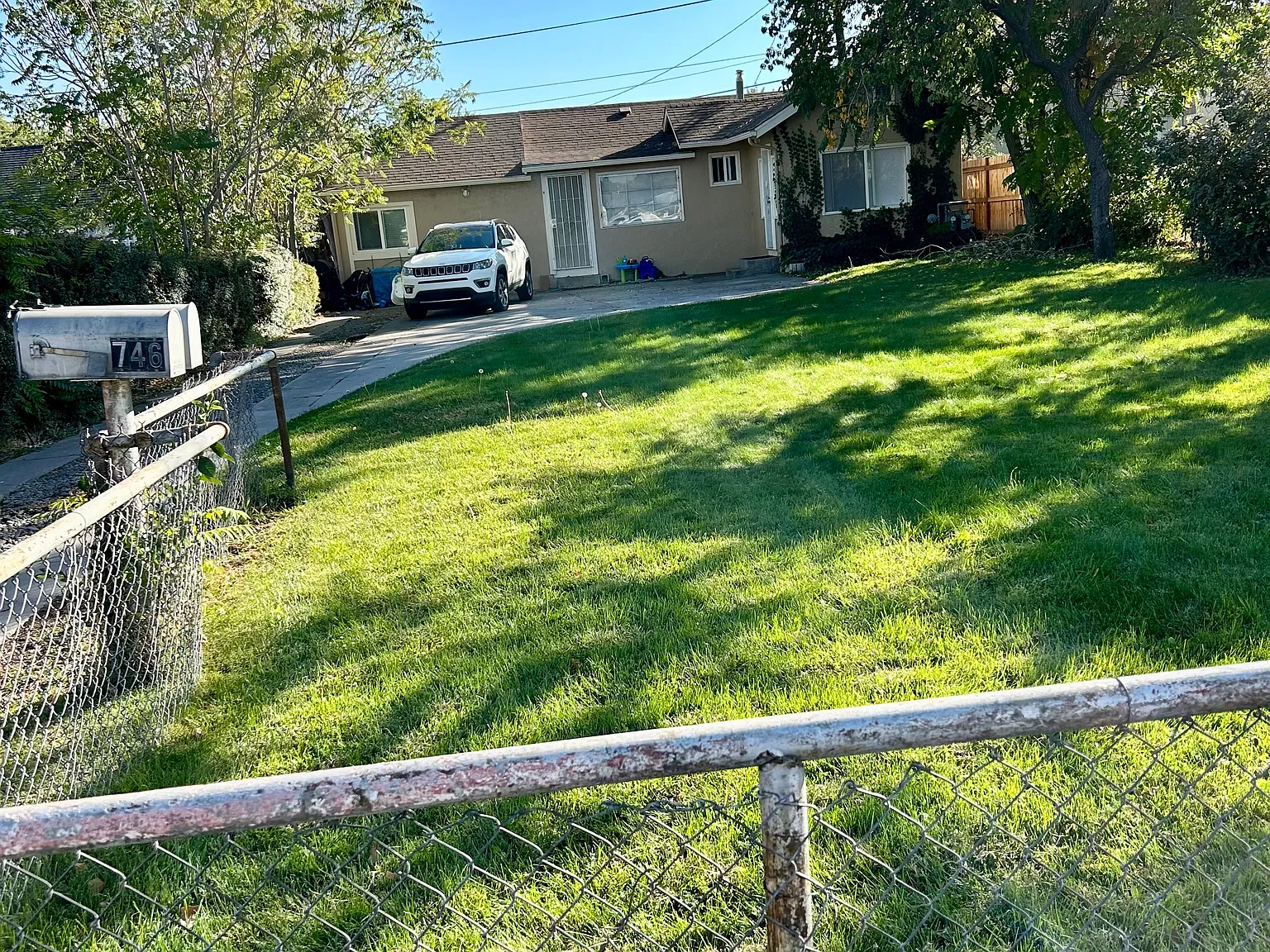 746 Mill St — Photo 2