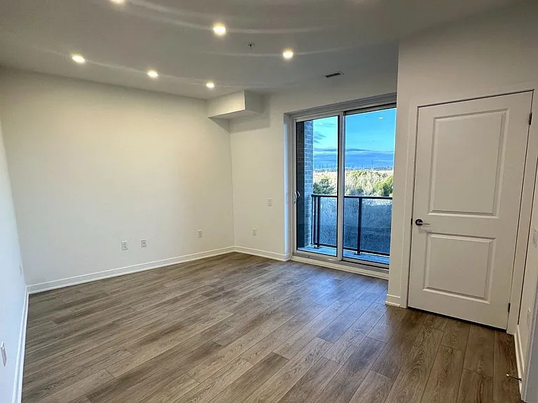 385 Arctic Red Dr #401 — Photo 5