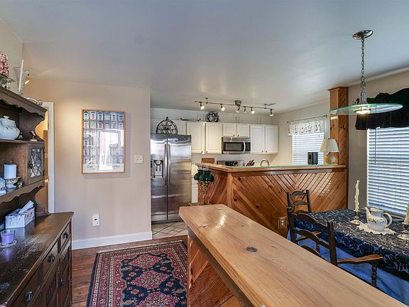 5th image of 1516 Thomas Jefferson Ct #1516