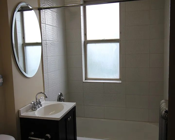 1204 W Granville Ave — Photo 18