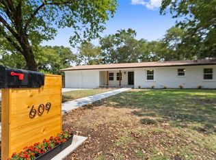 609 Santa Fe Dr, Woodway, TX 76712