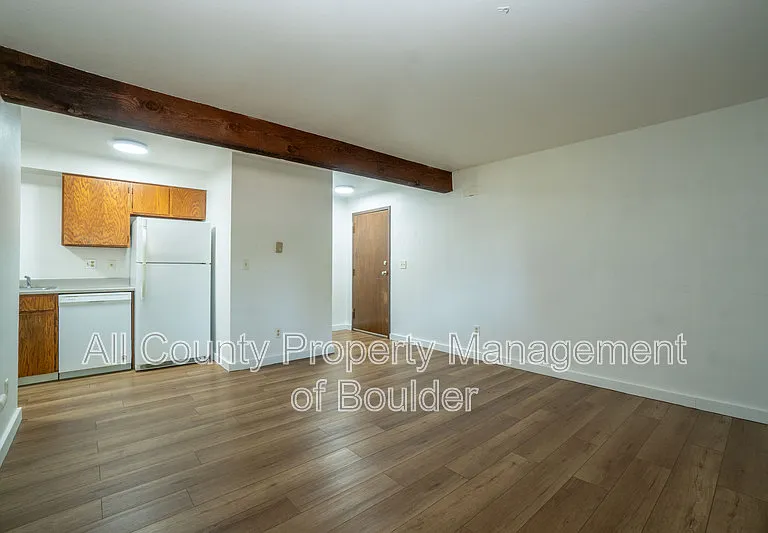 2626 Juniper Ave #1 — Photo 4