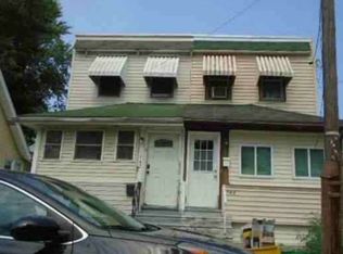 1942 42nd St, Pennsauken, NJ 08110