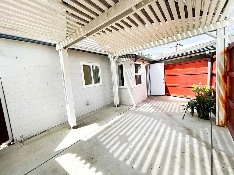 6 E Bonita Rd — Photo 24