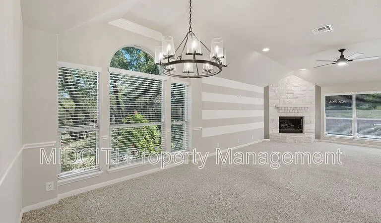 842 Santa Cruz — Photo 22