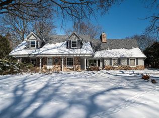 20550 Sundance Dr, Brookfield, WI 53045