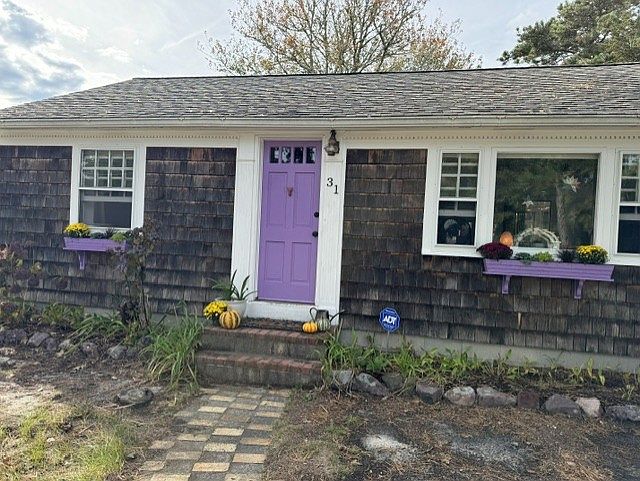 1st image of 31 Susan Ruth Rd