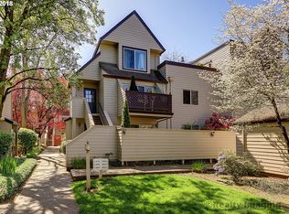 2795 NW Upshur St APT D, Portland, OR 97210