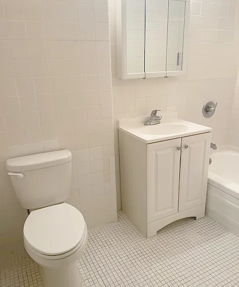 123 E 83rd St #3C — Photo 13