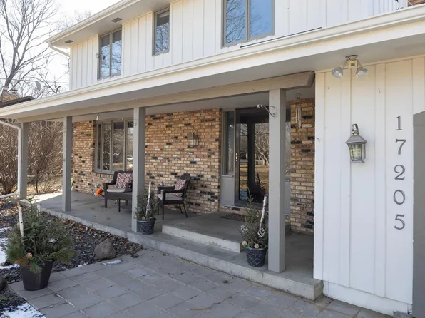 17205 13th Ave N, Plymouth, MN 55447